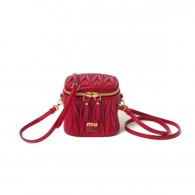 MIU MIU MATELASSÉ LOGO-PLAQUE MINI BAG 5NR018 (10.5*9.5*7cm)